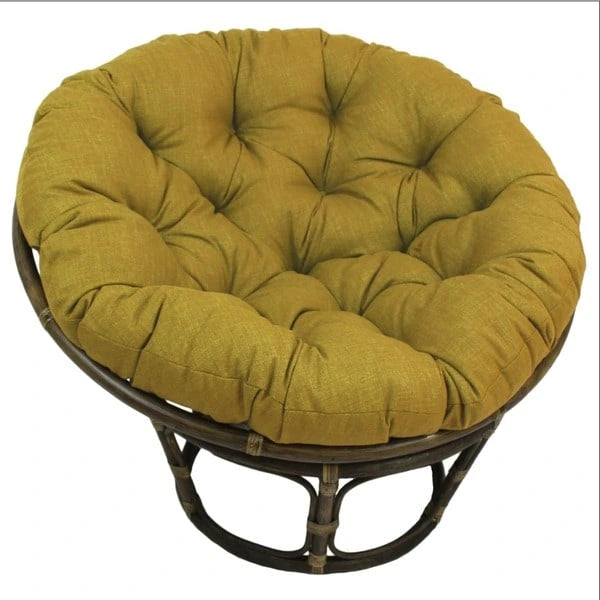 Chaise en rotin Bali de 42 po avec coussin tout temps solide