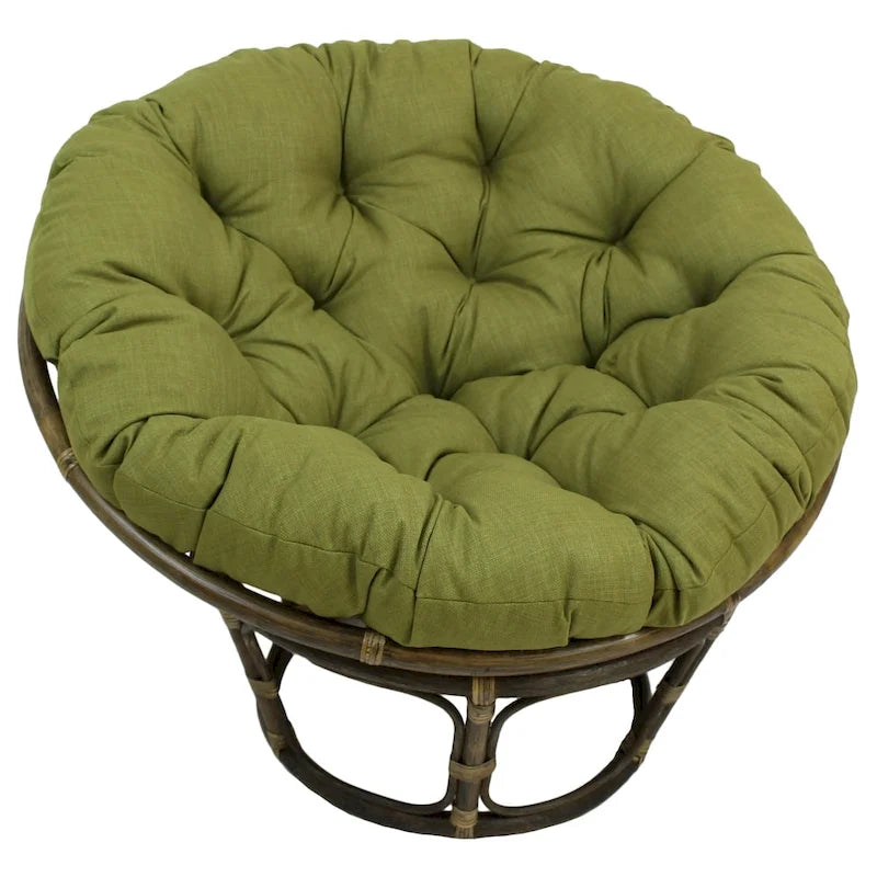 Chaise en rotin Bali de 42 po avec coussin tout temps solide