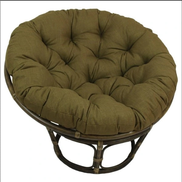 Chaise en rotin Bali de 42 po avec coussin tout temps solide